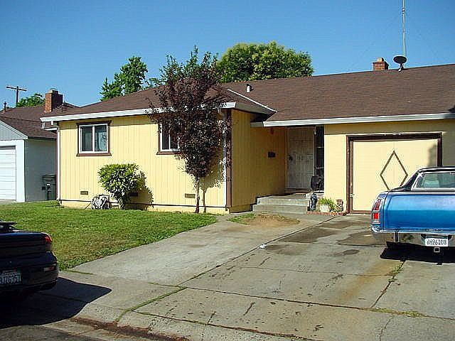 1st image of 4840 Quonset Dr