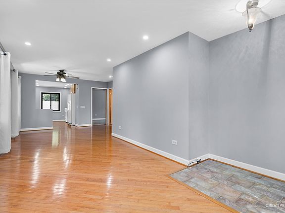 5th image of 35W646 Rose Ave