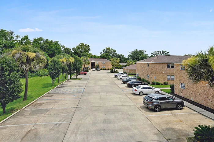 477 Tegarden Rd #D — Photo 6