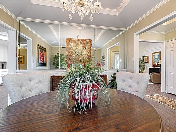 5th image of 4017 Bobbin Ln