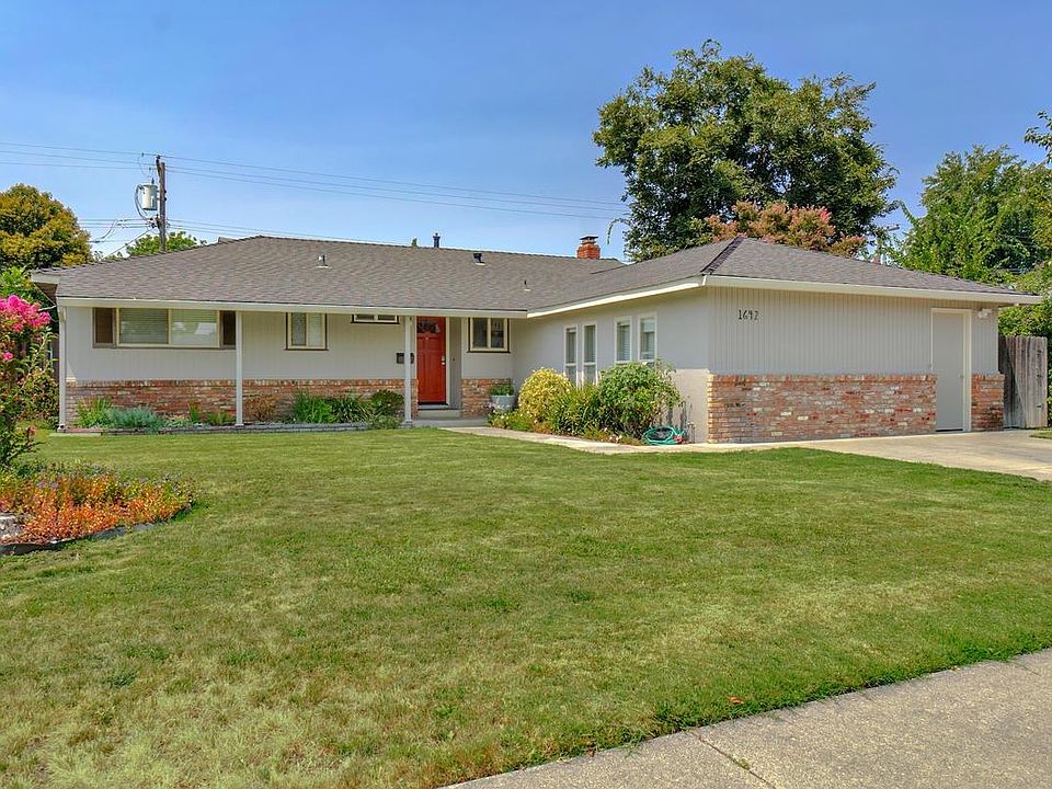 2nd image of 1642 Archer Dr