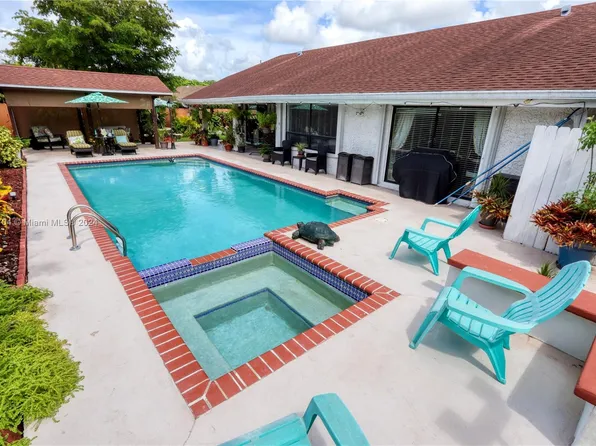 (undisclosed Address), Miami, FL 33186