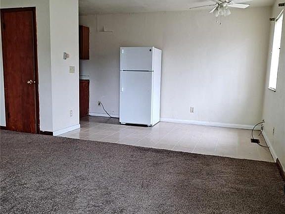 4th image of 1161 Linda Vista Ave