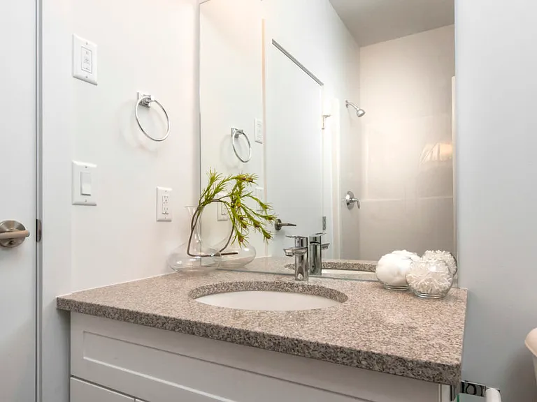 2350 McGillivray Blvd — Photo 19