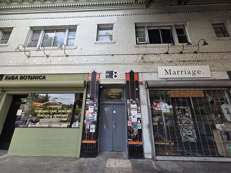 1610 W Sunset Blvd — Photo 8