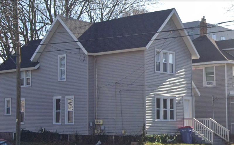 1st image of 156 Lexington Ave NW #1