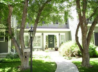 725 N Ash St, Denver, CO 80220