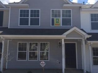 10158 Ballyclare Ct, Charlotte, NC 28213