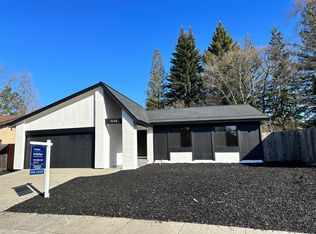 1646 Calavaras Dr, Santa Rosa, CA 95405