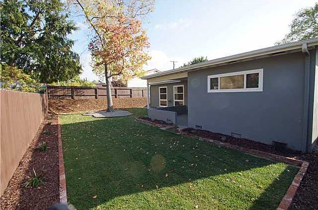 1st image of 6979 Coleshill Dr