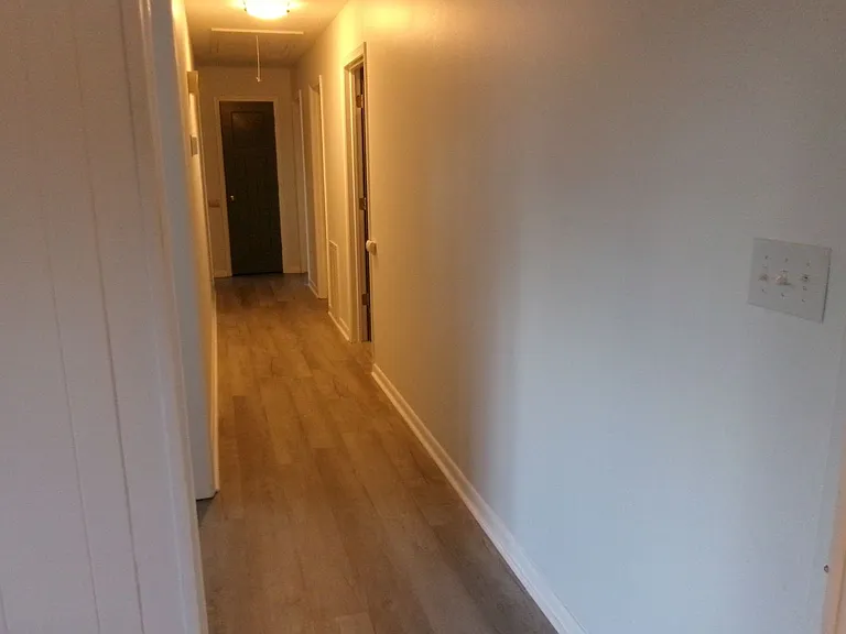 320 Broken Saddle Ln — Photo 11