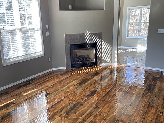 Great Room into dining room
Gas Fireplace 
TV Nook