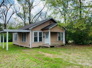 505 W Bluff St, Woodville, TX 75979