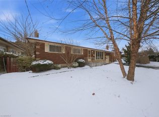 247 Memorial Dr, Brantford, ON N3R 5T2