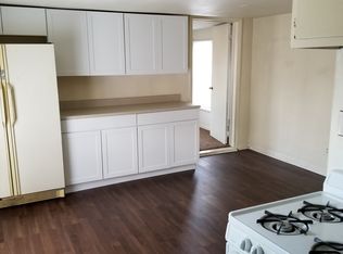 308 Chicago Rd, Oswego, IL 60543