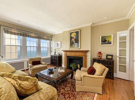 4th image of 1120 N Lake Shore Dr #17C