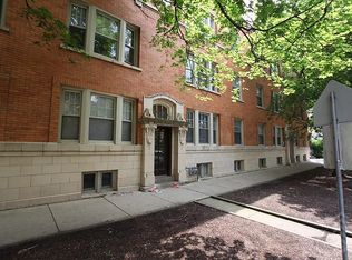 1609 W Berteau Ave #U1, Chicago, IL 60613