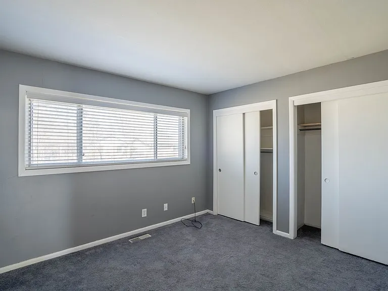 4132 E 48th Pl — Photo 10
