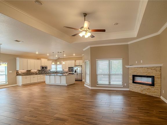 2nd image of 7803 Hathaway Ln