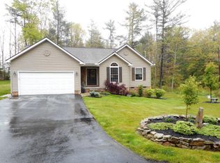 104 Maplewood Ln, Shady Spring, WV 25918