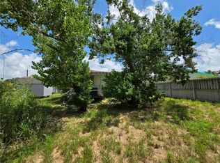 413 N 7th St, Fulton, TX 78358