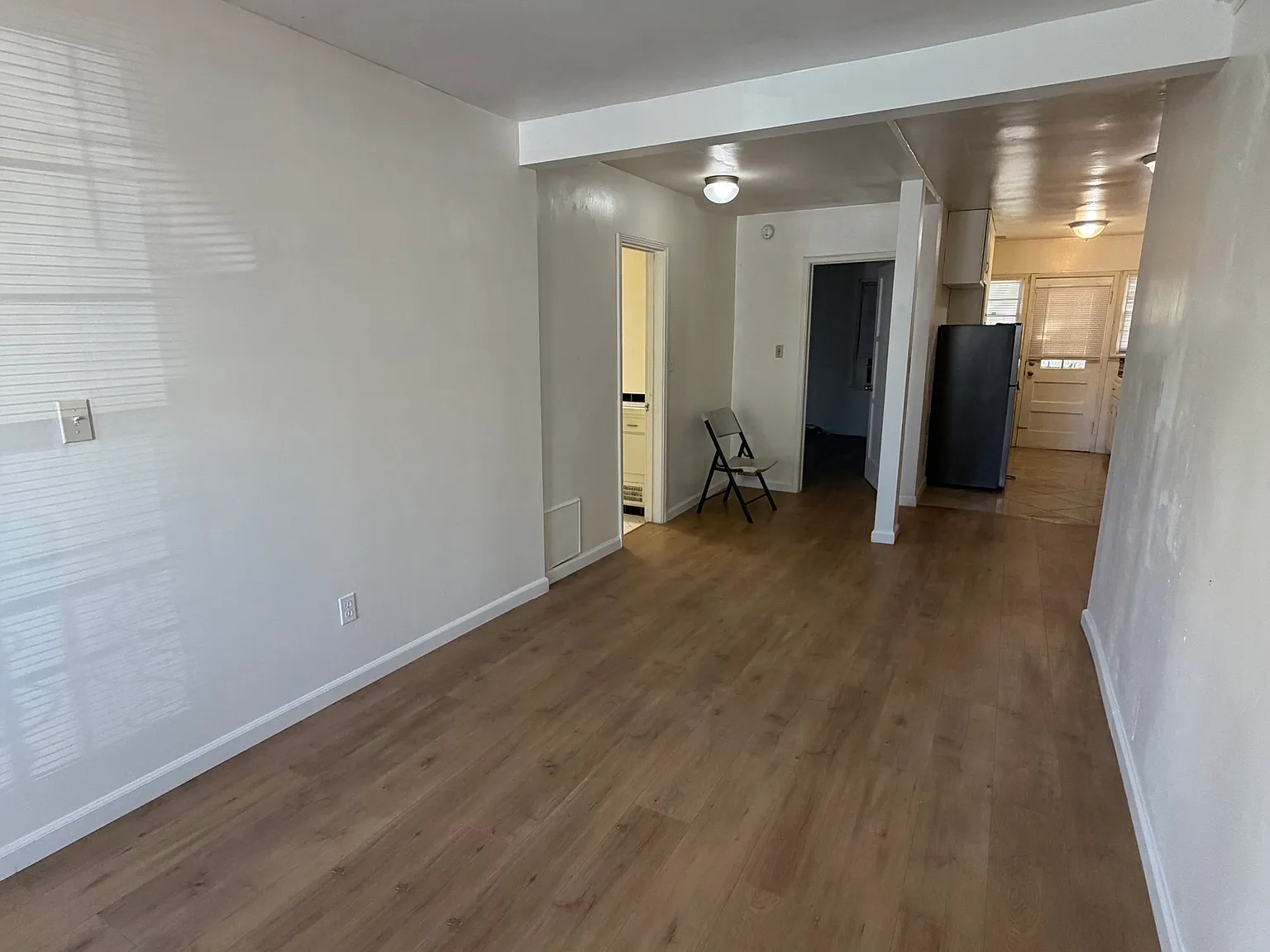 2 bed, 800 sqft, $2,450 — Photo 2