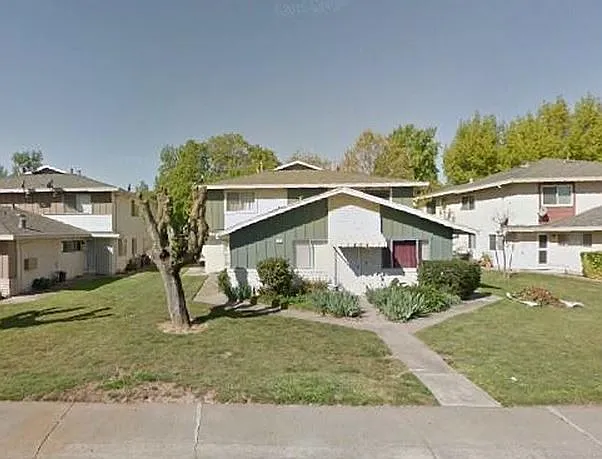 9004 El Cajon Way APT 4 photo 1