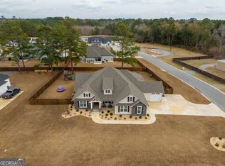 7280 Mill Ridge Dr, Hahira, GA 31632