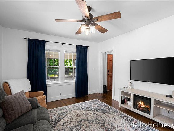 5th image of 1835 Thelma Ave SE