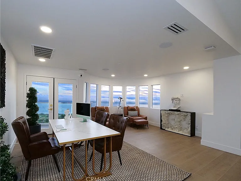 32551 Seacliff Dr — Photo 44
