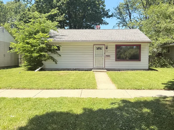 5269 N 68th St, Milwaukee, WI 53218
