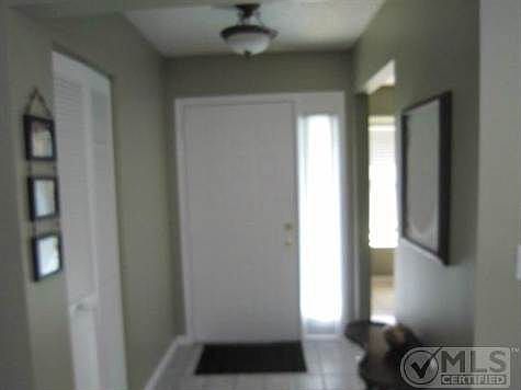 4th image of 1009 SW Coleman Ave