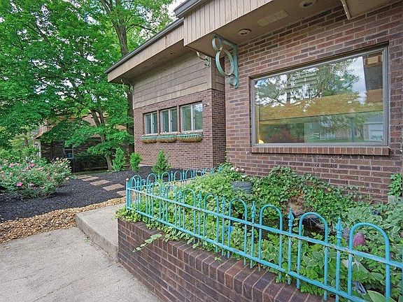 4th image of 7399 Cinnamon Woods Dr