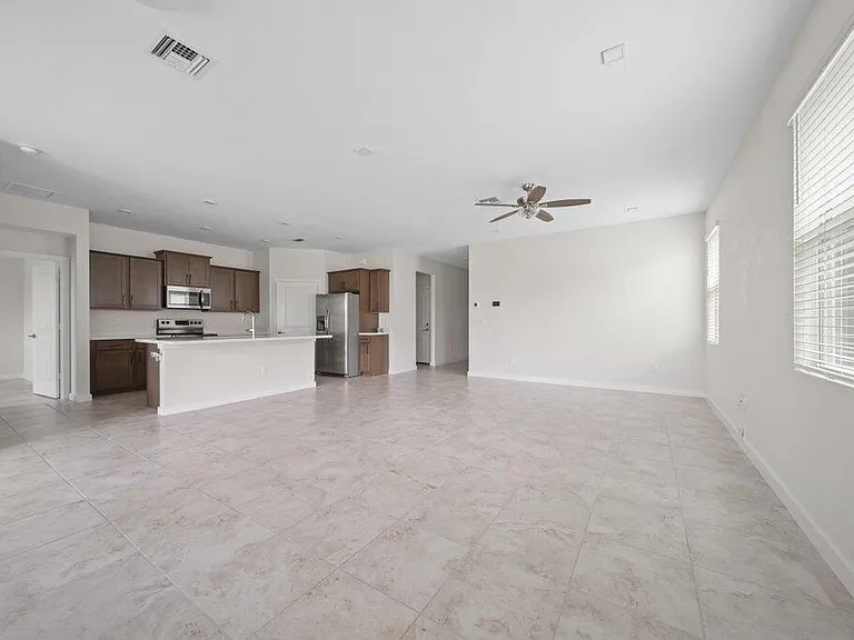 3521 SW Blackberry Ln — Photo 11