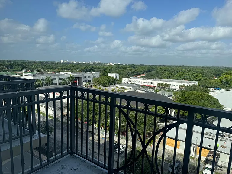 301 Altara Ave #827 — Photo 5