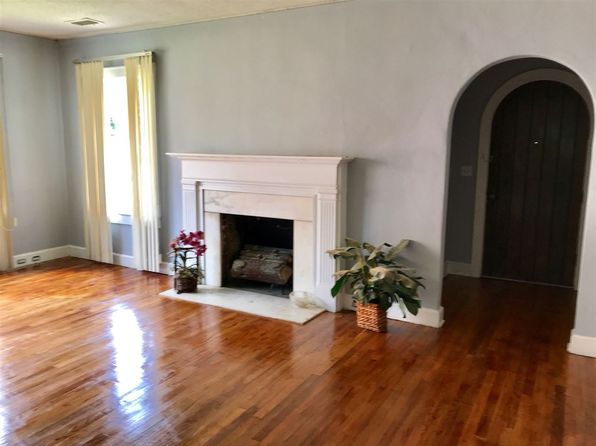 4328 Deering St, Marianna, FL 32446