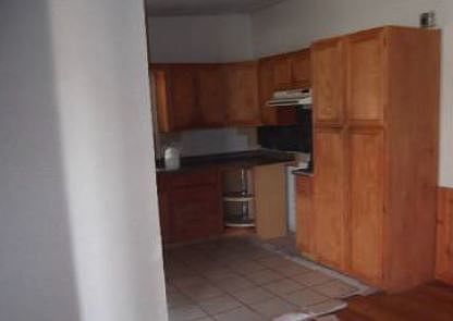 2nd image of 1460 NW 40th St