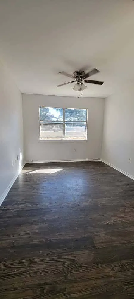 130 Town St - 107 — Photo 1