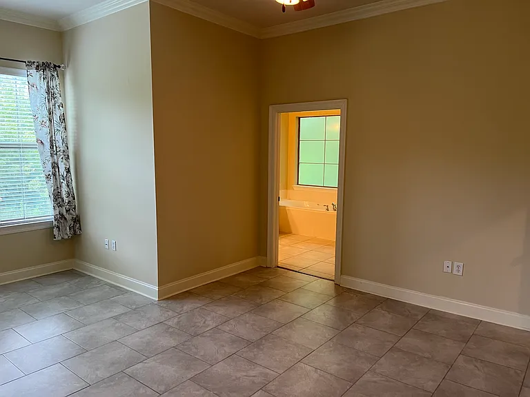 14930 Wax Myrtle Ave — Photo 7