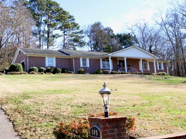 603 Hughes St, Athens, TN 37303