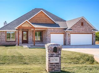 11741 Huckleberry Trail, Guthrie, OK 73044
