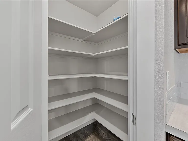 3914 W Meadowpine St — Photo 10