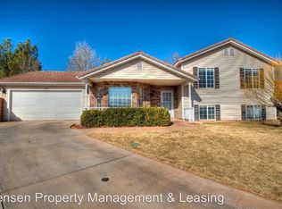 830 S 330 East Cir, Ivins, UT 84738