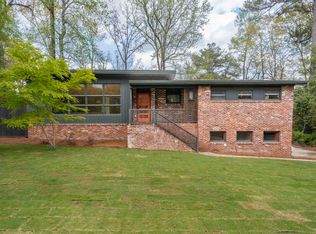 3857 Cromwell Dr, Mountain Brk, AL 35243
