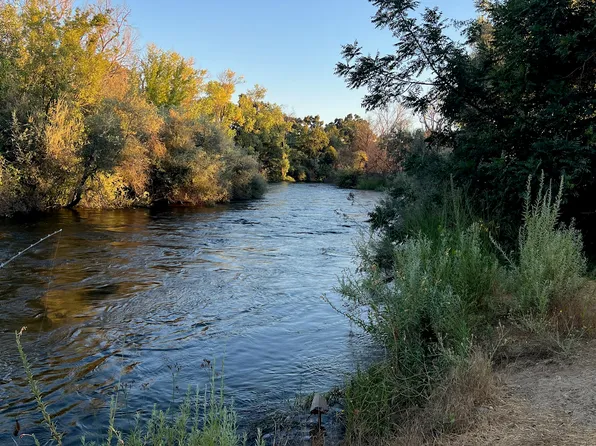 (undisclosed Address), Oakdale, CA 95361