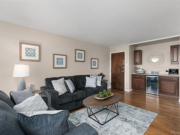 4th image of 789 N Clarkson St APT 502