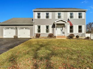 6 Bridge Ct, Jackson, NJ 08527