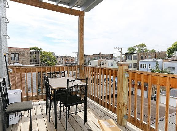 4th image of 4842 N Albany Ave APT 02