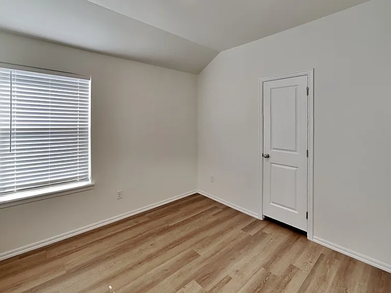 11619 Mackenzie Way — Photo 14