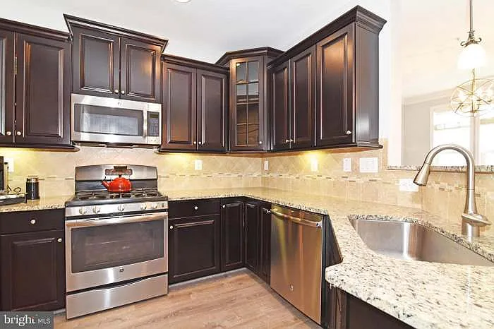 42594 Sunset Ridge Sq — Photo 3